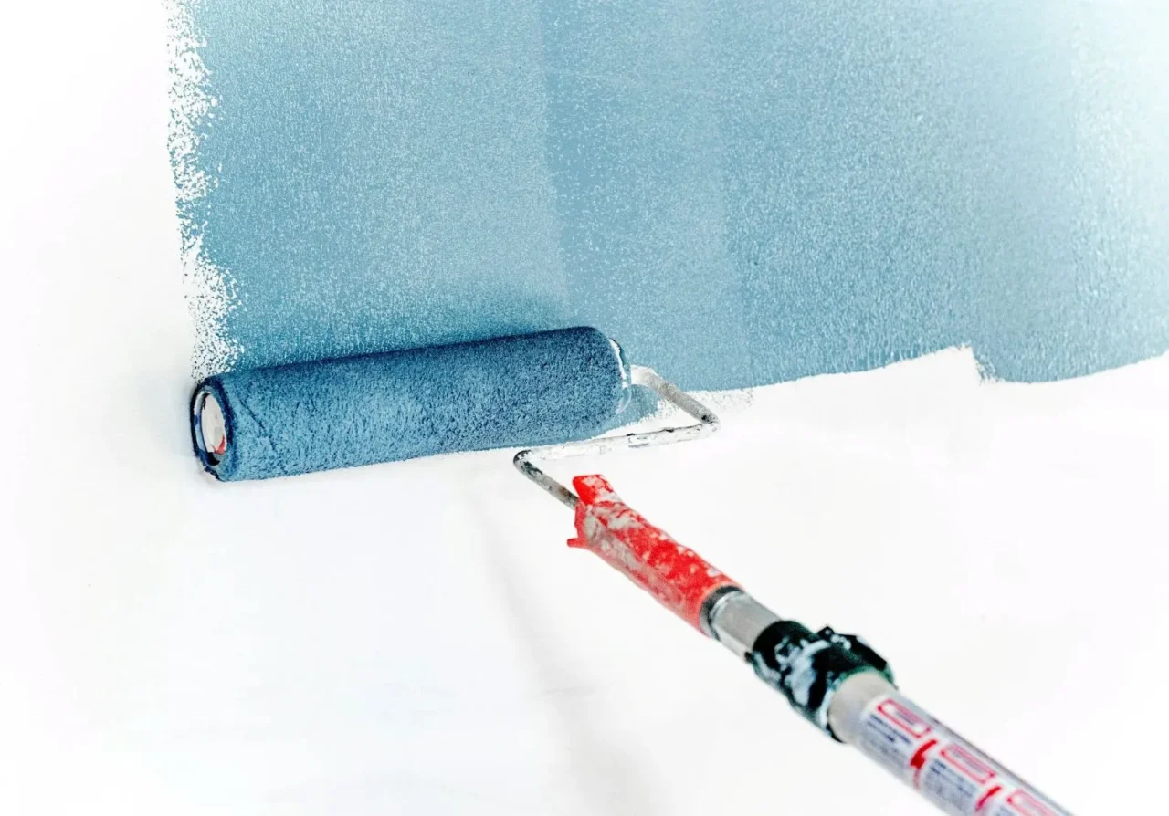 Matte vs. Glossy: Which Paint Finish Is Best for Your Walls?